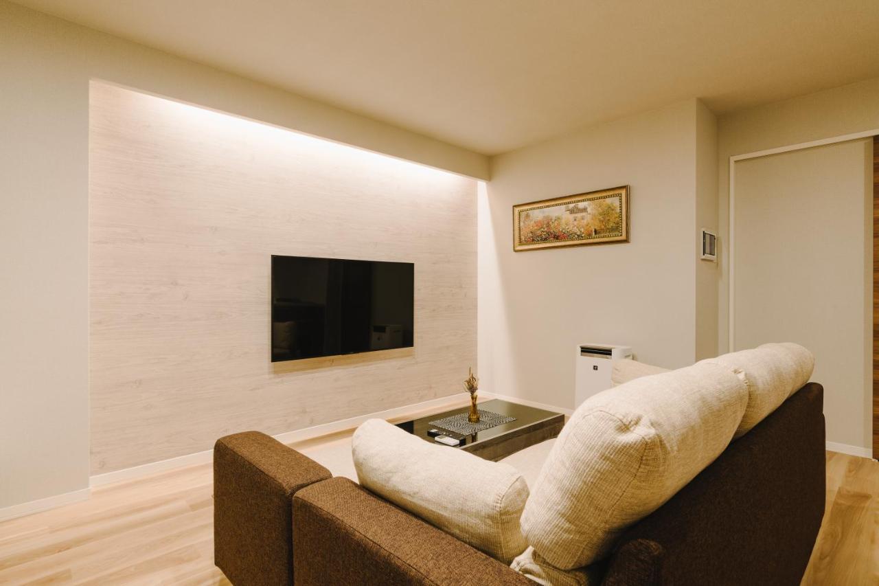 Grand Base Karatsu Ekiminami Aparthotel Ngoại thất bức ảnh