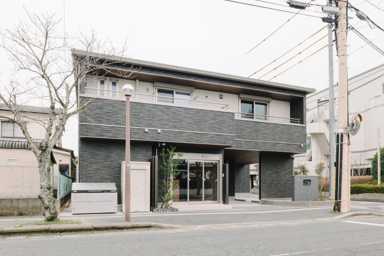 Grand Base Karatsu Ekiminami Aparthotel Ngoại thất bức ảnh